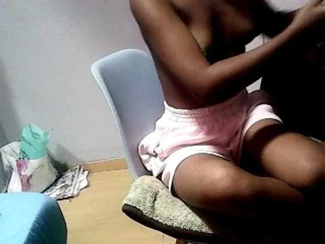 Offline Missaudreys on BongaCams