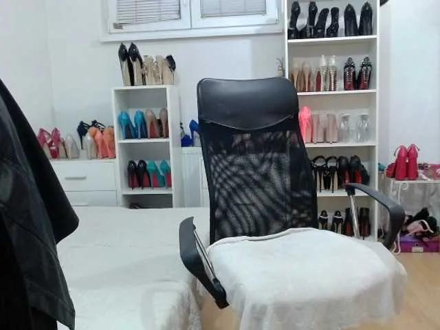 MisstressSabi on BongaCams