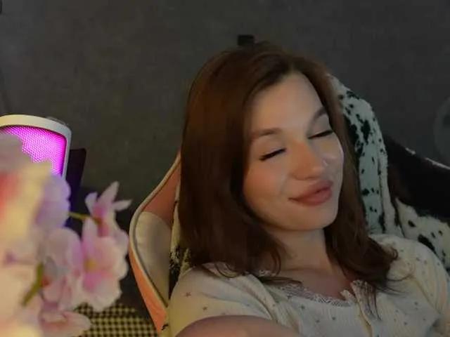 MossiPolli on BongaCams