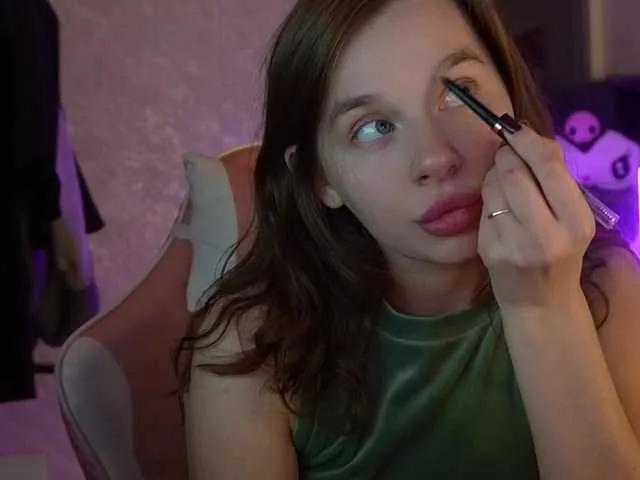 MossiPolli on BongaCams