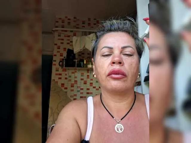 Offline murr-kitty on BongaCams