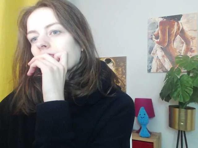 NadineGold — I like to play! I love to have fun and spend time on the fun. I like to make your dreams come true so you would be satisfied. I like to give love and affection to a man, and of course to experiment and learn new things together ;) So, I don't think it...