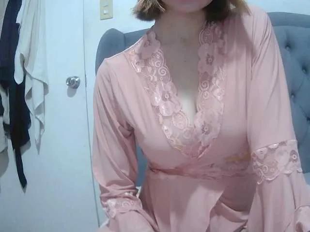 pornadrianna on BongaCams