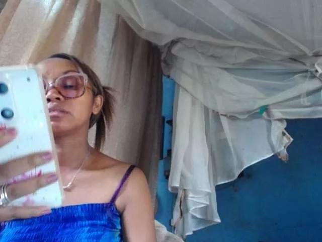 pretty-ass on BongaCams