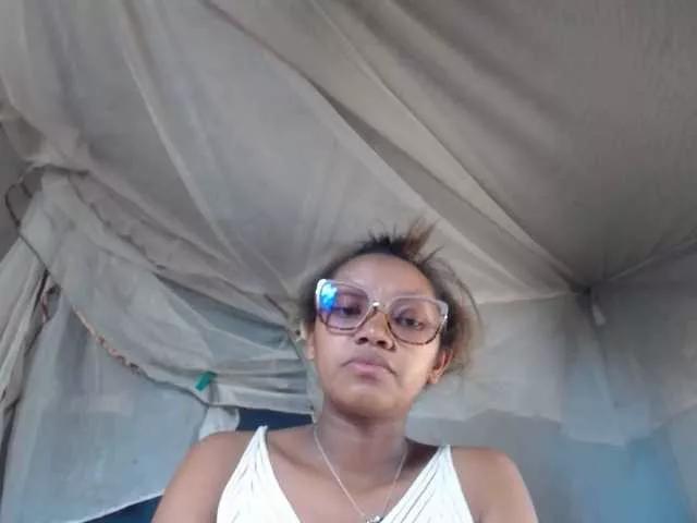 pretty-ass on BongaCams