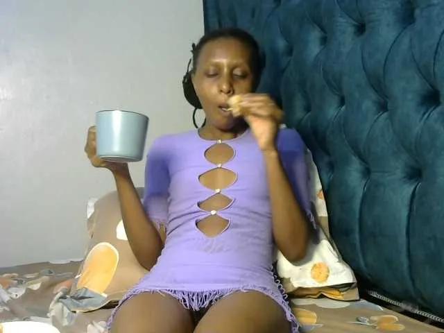 Freechat Quinbeib on BongaCams