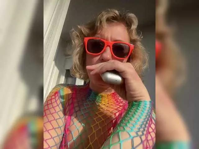 razvedos5 on BongaCams