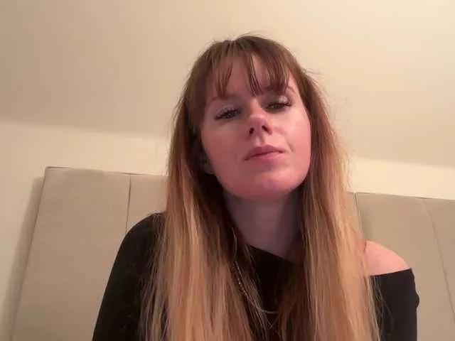 REDHEADROSIE on BongaCams