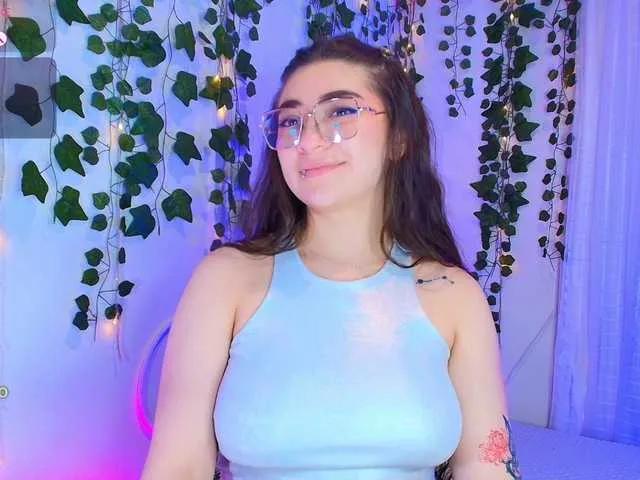 Samii-Evans — I like to touch myself my skin is so soft and sweet I enjoy a good kisser running through my body with his sensual lips