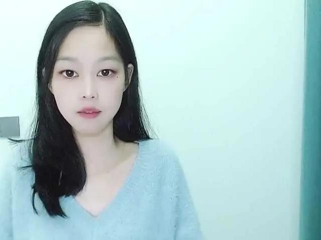 Offline Selinababy99 on BongaCams