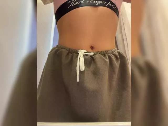 Shawty420 on BongaCams