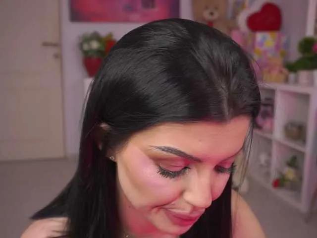 SinlessAngel — Strong vibes, mature intelligent men that know how to treat a woman.