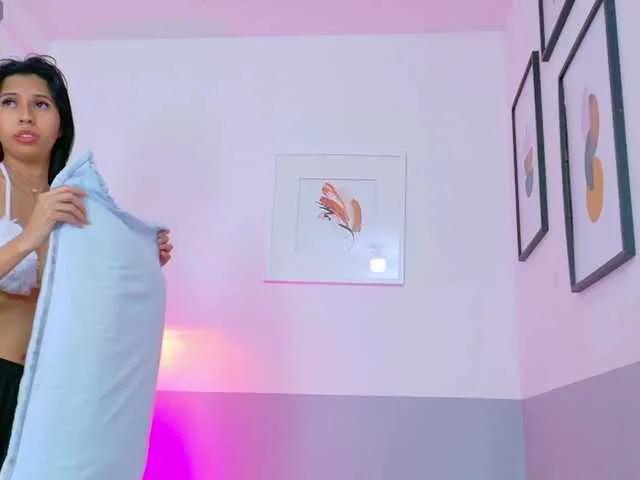 skinnyprinces on BongaCams