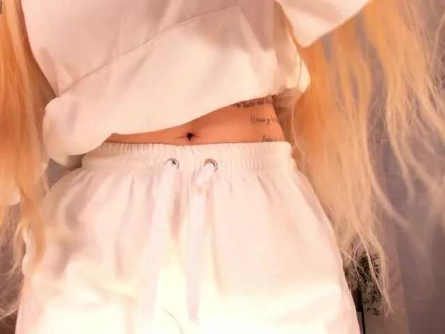 SophiePalmer on BongaCams