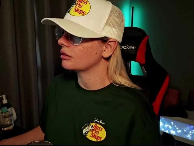 sweetshyann111 on BongaCams