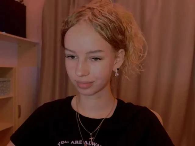 BongaCams SweetyWhisper is Freechat SweetyWhisper — Freechat on BongaCams