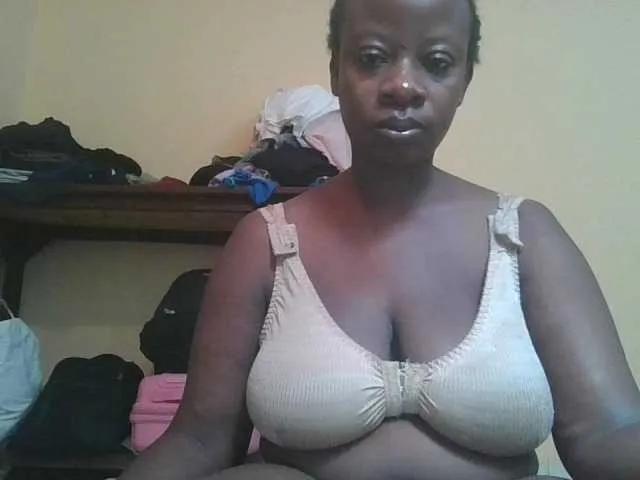 Swityass24 on BongaCams