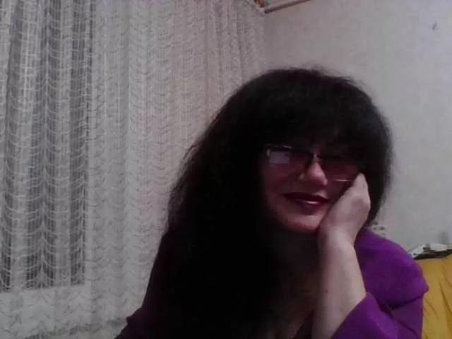 Freechat Sylvia-5 on BongaCams