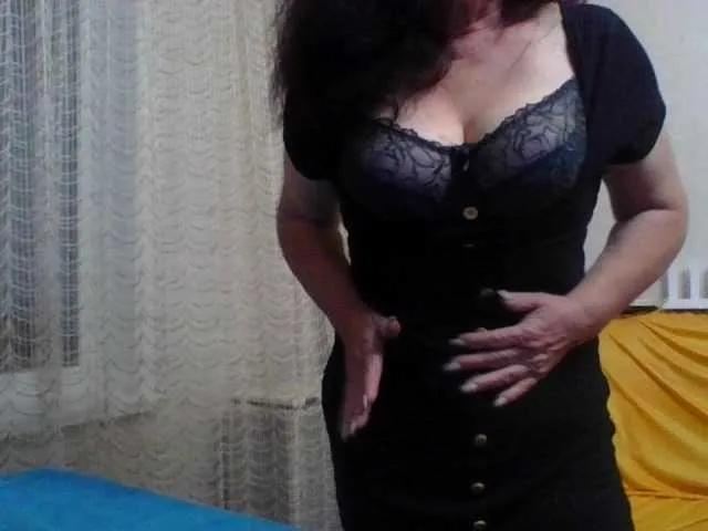 Freechat Sylvia-5 on BongaCams