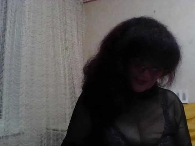 Freechat Sylvia-5 on BongaCams