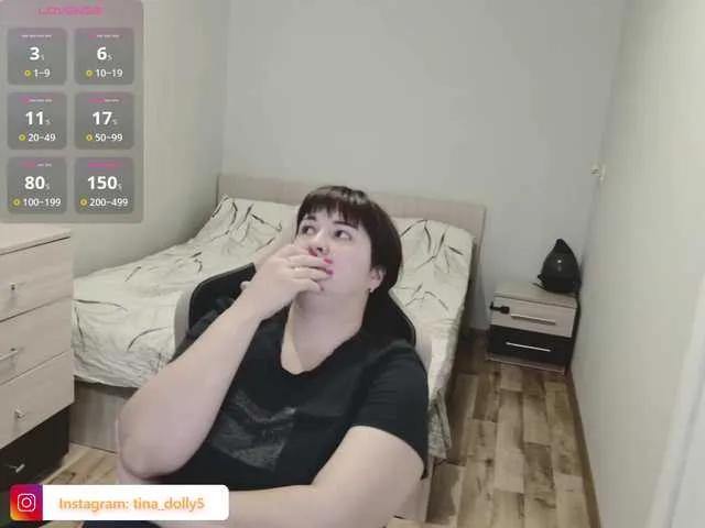 Offline Tina-Dolly on BongaCams