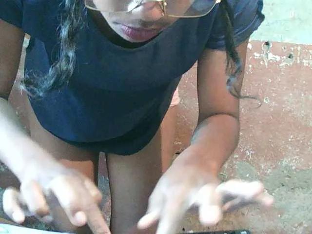 Offline TriciaBella on BongaCams