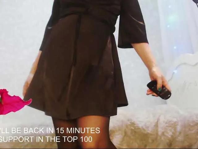 Va-len-cia on BongaCams