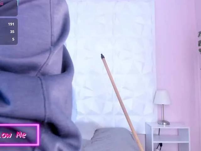 Valeriagomez — I love sincerity  and interesting conversations . I'm passionate about virtual content that's explosive  and without limits . I enjoy intense anal play , blowjobs , squirting , and everything that takes you to the edge .