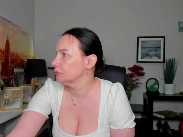 velvetJasmine on BongaCams