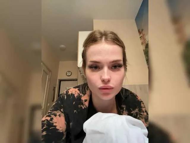 VladaMais on BongaCams