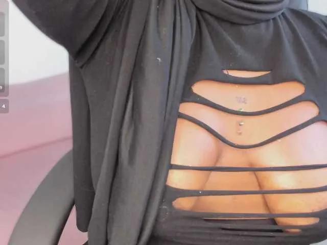 Wife-jasmine on BongaCams