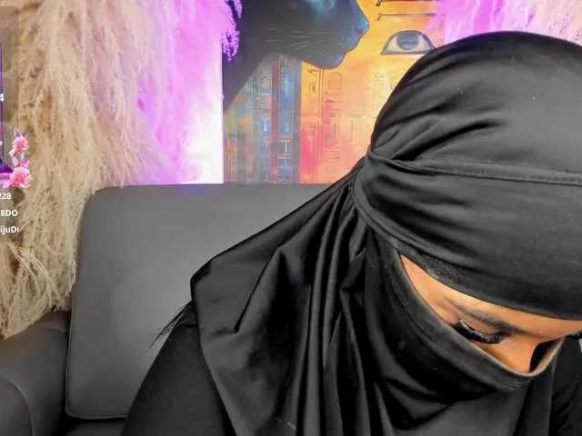 Wife-jasmine on BongaCams