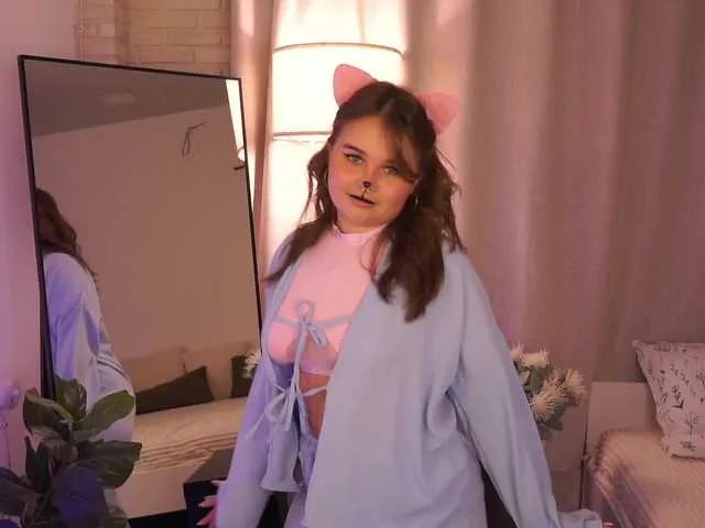 Freechat YesImAnna on BongaCams