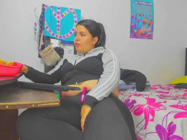 Freechat yournaughtyandsexyprince on BongaCams