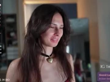 1mari_01 on Chaturbate