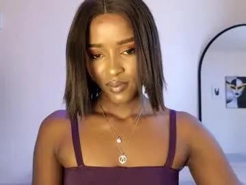 _elenalove_ on Chaturbate