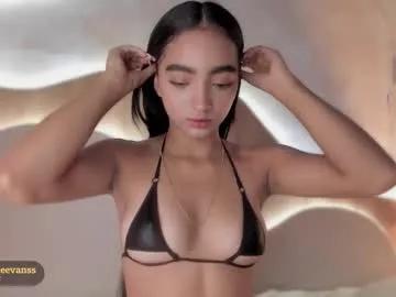 Freechat adelineevanss on Chaturbate