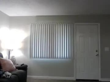 adriana318798 on Chaturbate