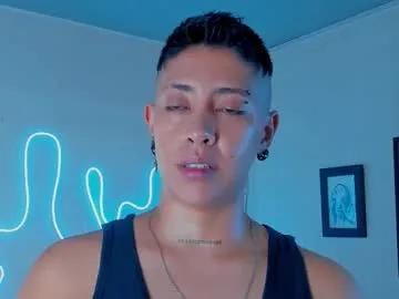 Freechat aleja1214 on Chaturbate