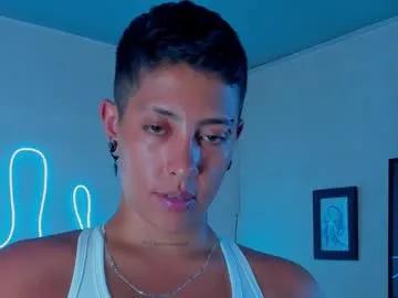 Freechat aleja1214 on Chaturbate