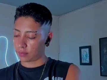 Freechat aleja1214 on Chaturbate