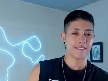 Freechat aleja1214 on Chaturbate