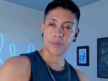 Freechat aleja1214 on Chaturbate