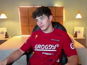 alejootwink on Chaturbate