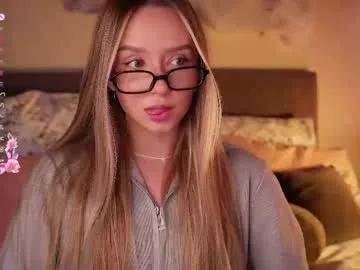 alodiaacomb on Chaturbate