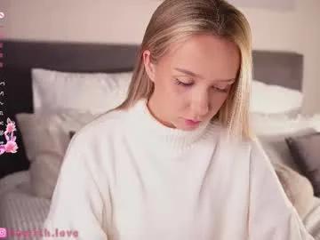 alodiaacomb on Chaturbate