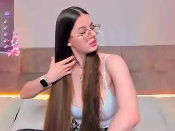 ariellateska on Chaturbate