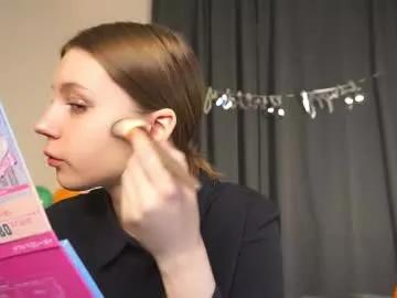 Freechat berniecebotras on Chaturbate