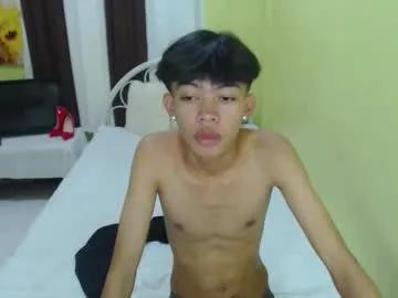 Freechat bigcock_kerbzz on Chaturbate