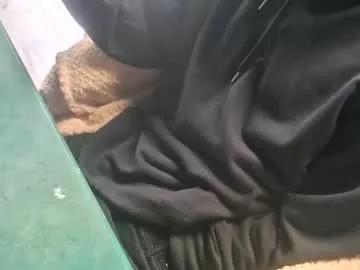 bigpeepdude — come say hi - Goal: cummm [800 tokens left] #bi #uncut #british #new #shy